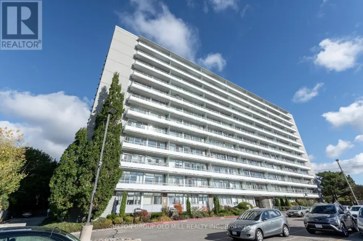 612 - 580 CHRISTIE STREET, Toronto