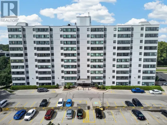 612 - 600 GRENFELL DRIVE, London North