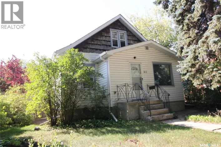 House for sale: 612 7th STREET E, Saskatoon