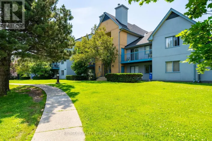 612 - 95 TRAILWOOD DRIVE, Mississauga