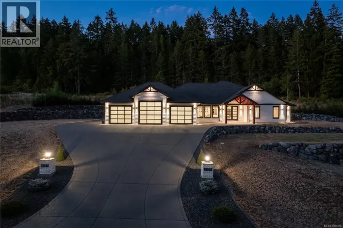 6127 Chase Dr, Port Alberni