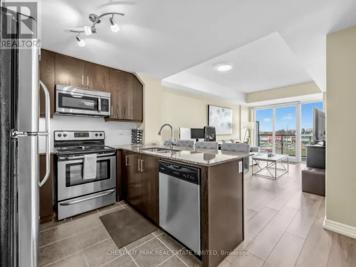 613 - 15 JAMES FINLAY WAY, Toronto