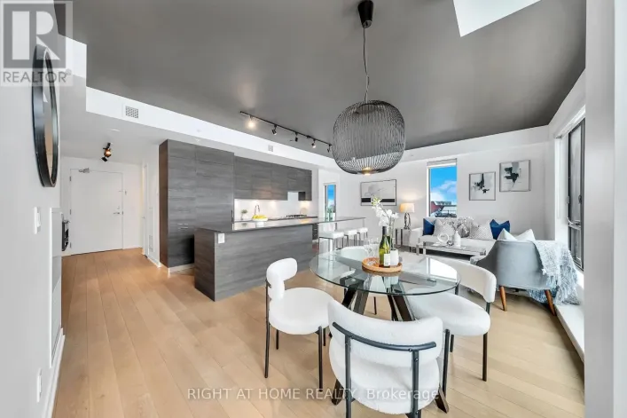 613 - 530 INDIAN GROVE, Toronto