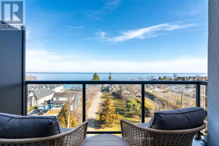 613 - 600 NORTH SERVICE ROAD, Hamilton