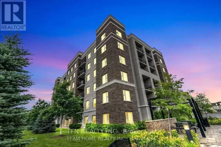 613 - 610 FARMSTEAD DRIVE NW, Milton