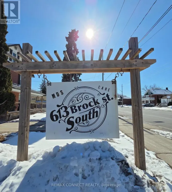 613 BROCK STREET S, Whitby