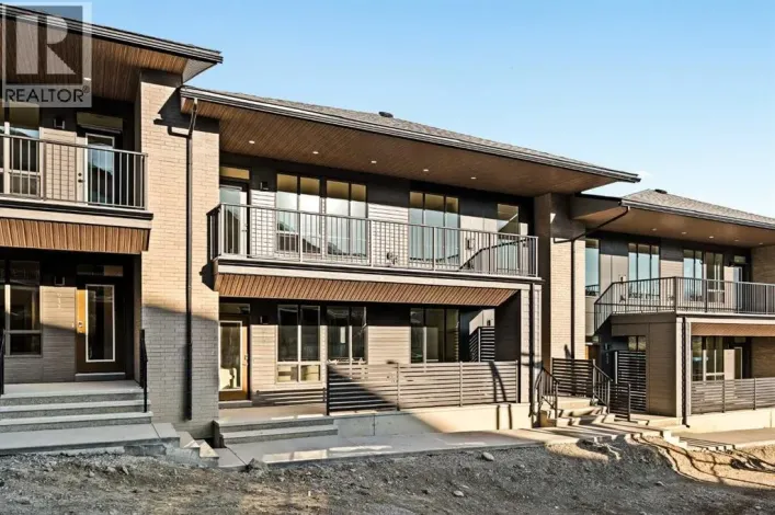 613 Sovereign Common SW, Calgary