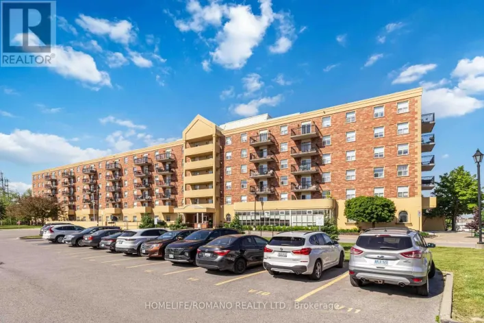 Apartment for rent: 614 - 7373 MARTIN GROVE ROAD, Vaughan