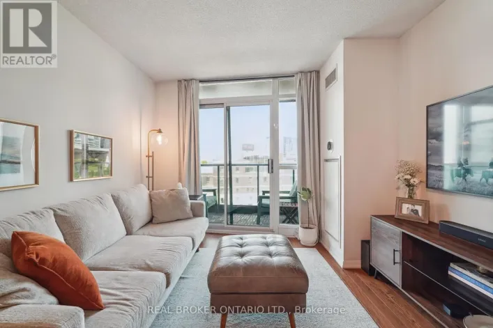 615 - 231 FORT YORK BOULEVARD, Toronto