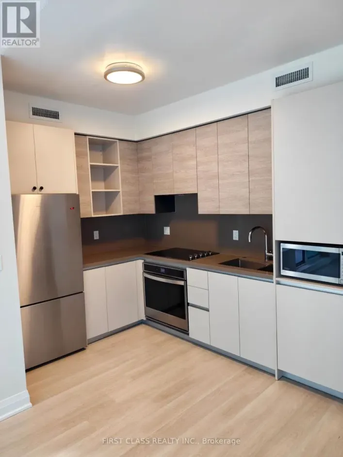 615 - 396 HIGHWAY 7 E, Richmond Hill