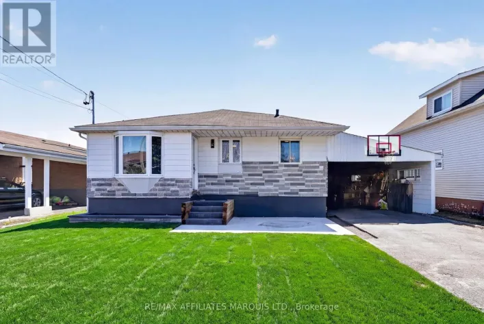 615 TWELFTH STREET E, Cornwall