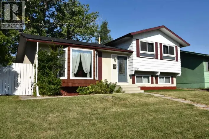 6151 Penworth Road SE, Calgary