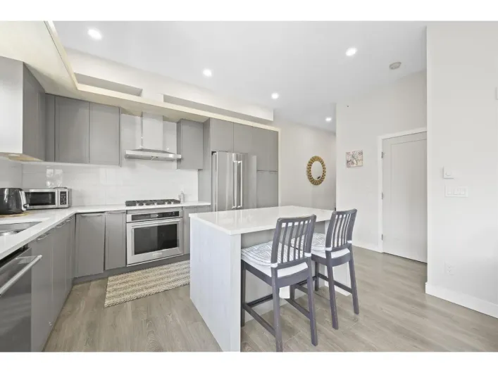 616 11507 84 AVENUE, Delta