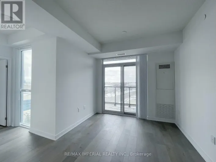 616 - 38 HONEYCRISP CRESCENT, Vaughan