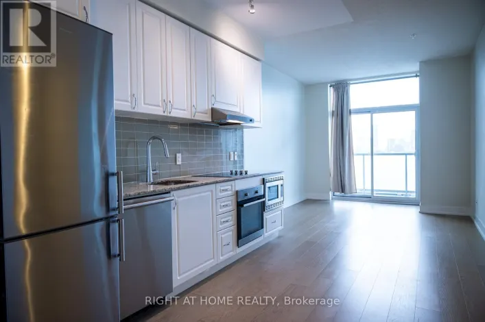 616 - 7 KENASTON GARDENS, Toronto