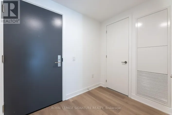 616 - 86 DUNDAS STREET W, Mississauga