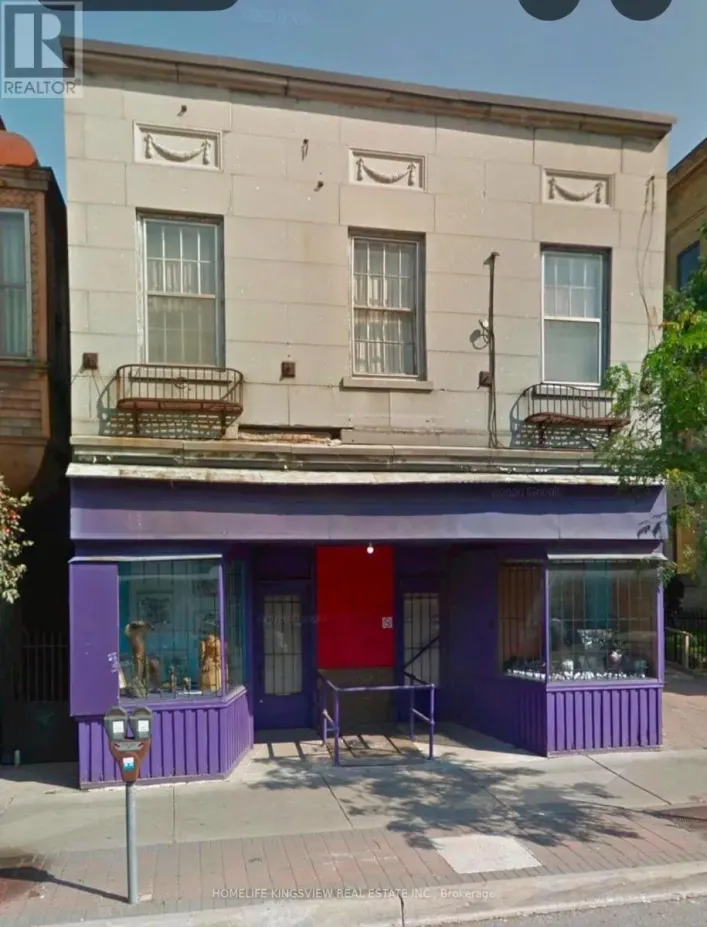 616 DUNDAS STREET E, London East