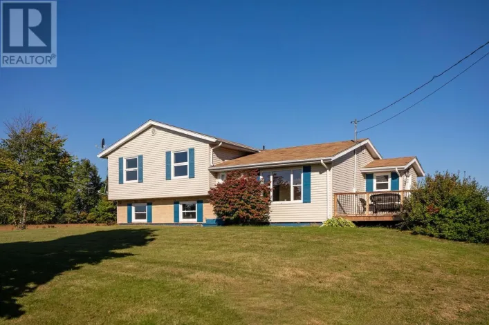 616 Valleyfield Road, Valleyfield