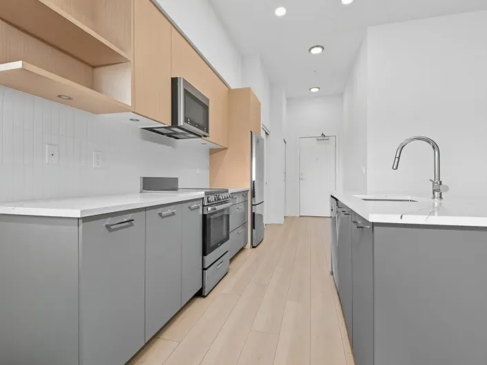 617 10777 138 STREET, Surrey