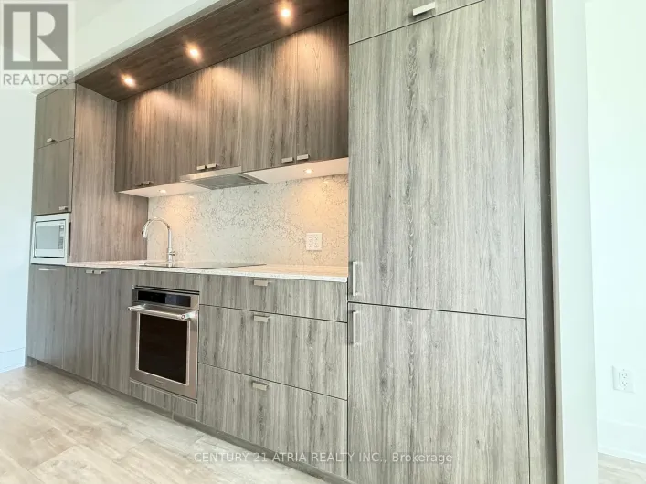 617 - 259 THE KINGSWAY, Toronto