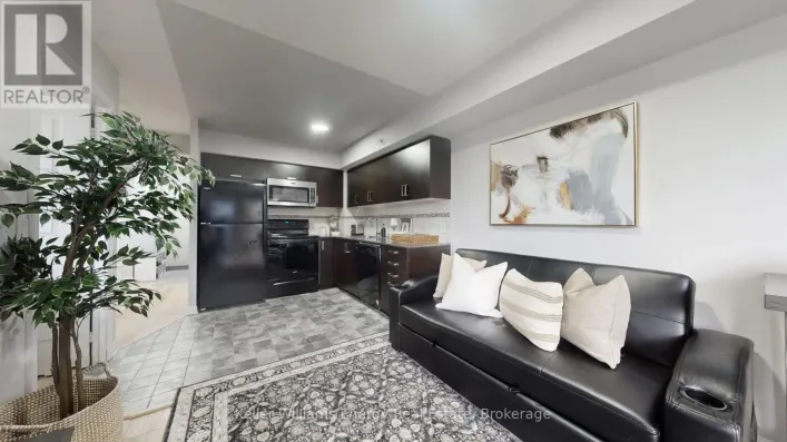 617 - 30 MEADOWGLEN PLACE, Toronto