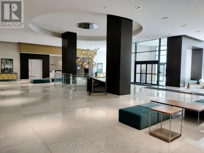 617 - 9000 JANE STREET N, Vaughan