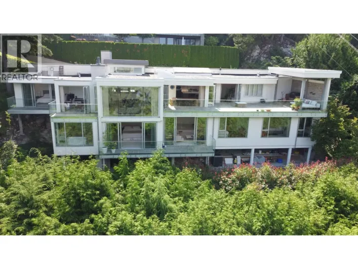 6173 NELSON AVENUE, West Vancouver