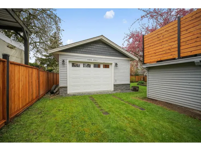 6175 MORGAN DRIVE, Surrey
