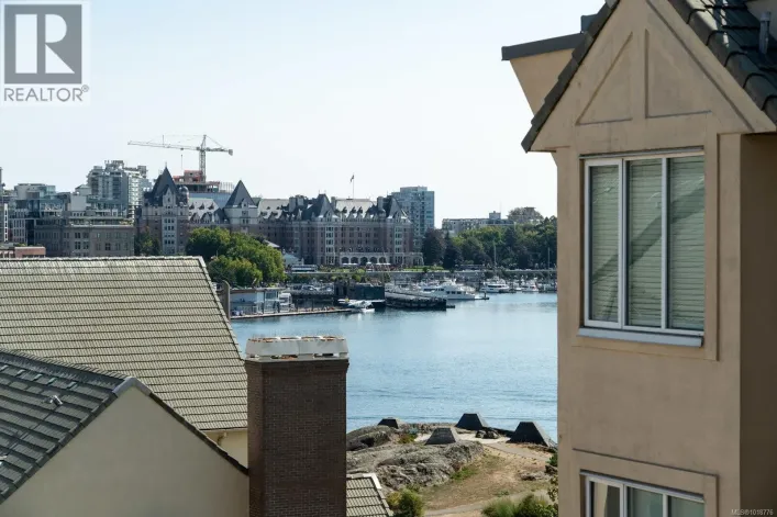 618 50 Songhees Rd, Victoria