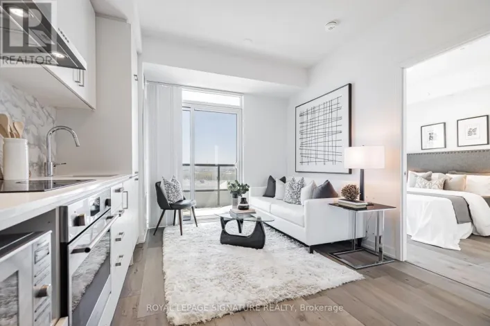 618 - 60 HONEYCRISP CRESCENT, Vaughan