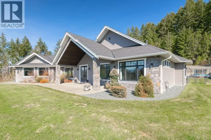 6181 Chase Dr, Port Alberni