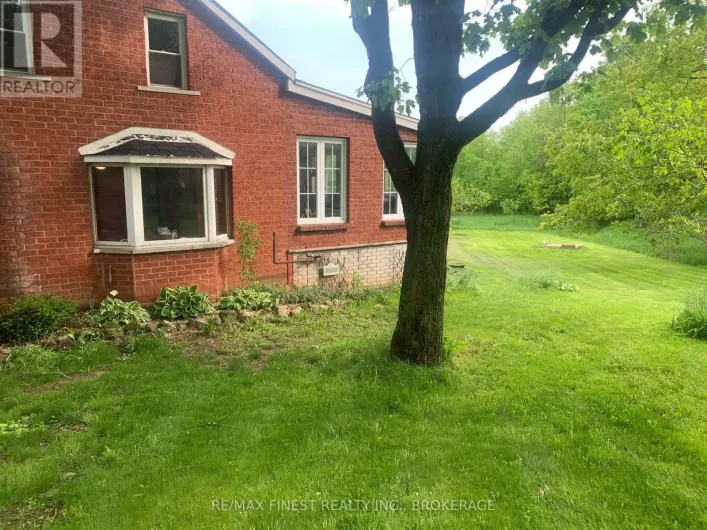 6182 BATTERSEA ROAD, Frontenac