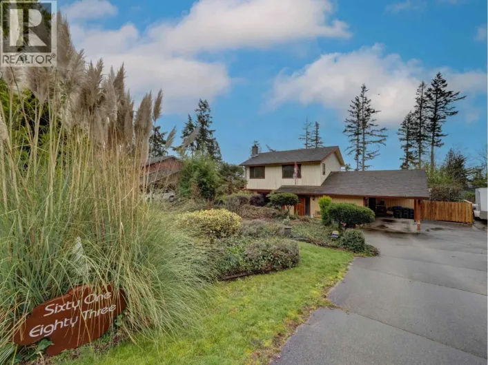 6183 BLIGH ROAD, Sechelt