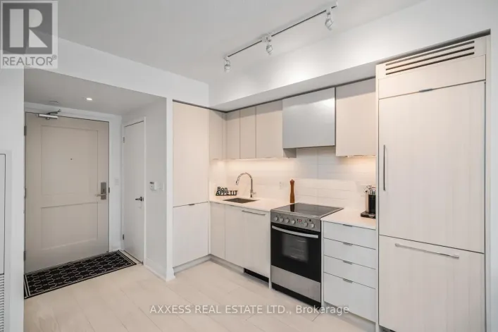 619 - 10 GIBBS ROAD, Toronto