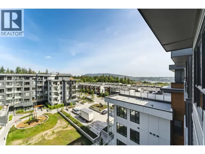 619 3594 MALSUM DRIVE, North Vancouver