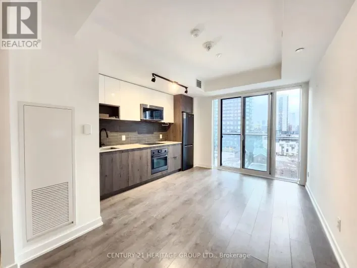 619 - 5 DEFRIES STREET, Toronto