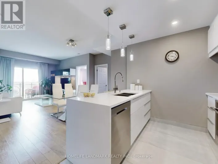 619 - 8 MAISON PARC COURT, Vaughan