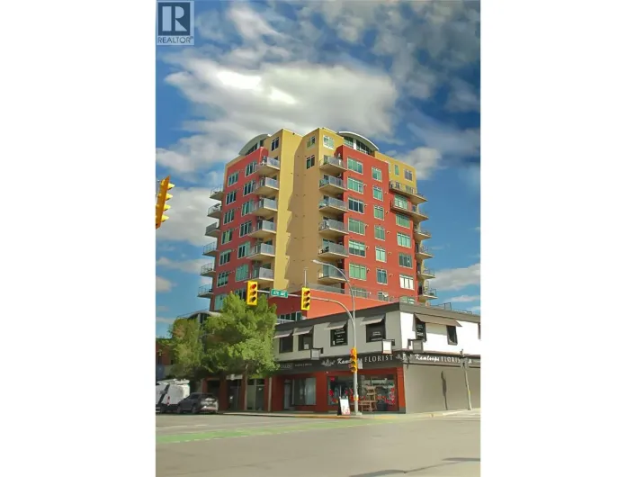 Apartment for sale: 619 VICTORIA Street Unit# 906, Kamloops