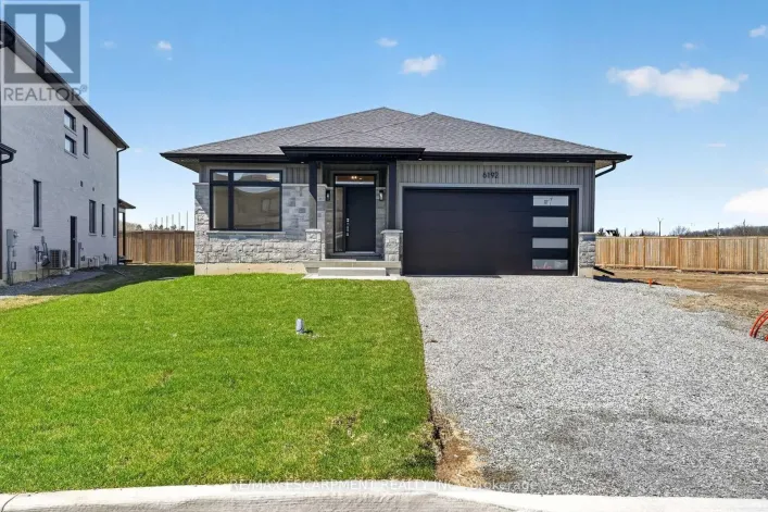 6192 CURLIN CRESCENT, Niagara Falls