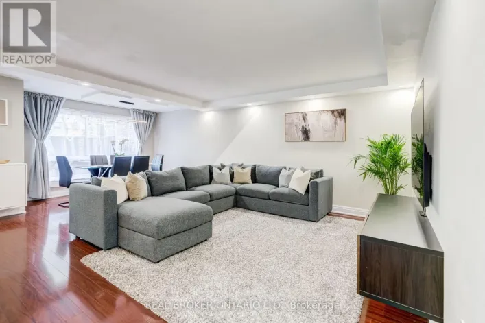 62 - 130 LING ROAD, Toronto