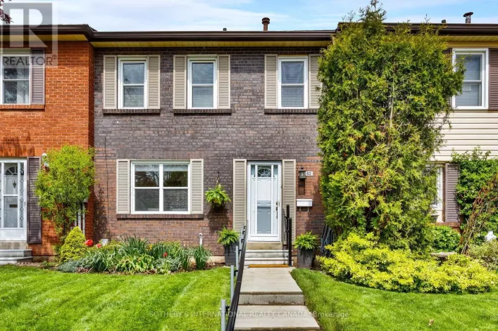 62 - 2825 GANANOQUE DRIVE, Mississauga