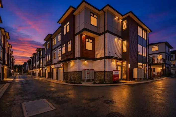 62 8430 NOTTMAN STREET, Mission