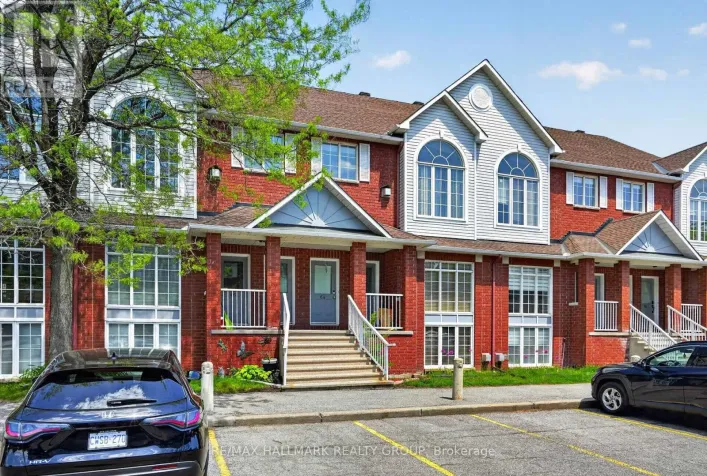 62 BRISTON PRIVATE, Ottawa