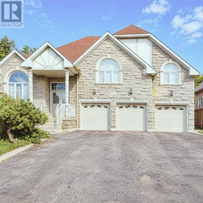 62 CANTERBURY COURT, Richmond Hill