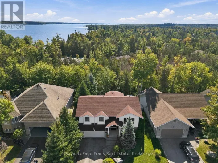 62 CEDARTREE LANE, Kawartha Lakes