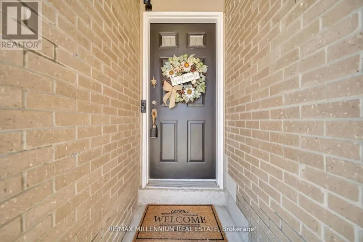62 CUMBERLAND LANE, Ajax