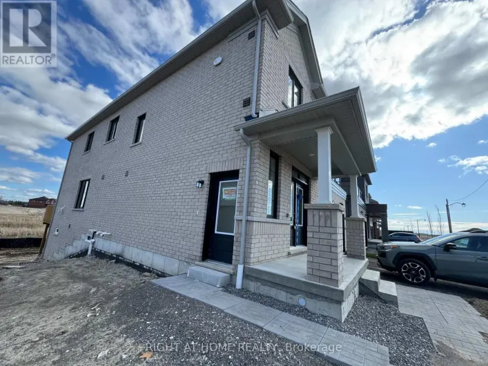 62 DEBOIS ST 2ND UNIT STREET, Kawartha Lakes