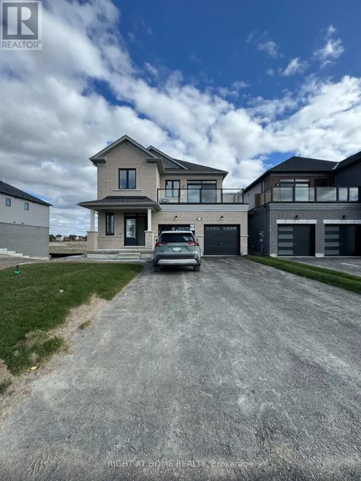 62 DEBOIS ST MAIN UNIT STREET, Kawartha Lakes