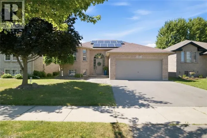 62 DONEGAL Drive, Brantford