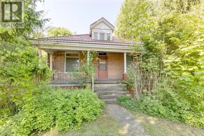 62 LACROIX STREET, Chatham